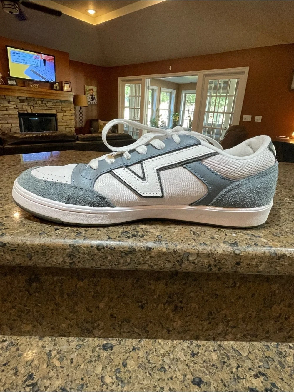 Vans Lowland CC Freshman Shoes Stormy Weather Mens 9 Womens 10.5 Blue/Gray White
